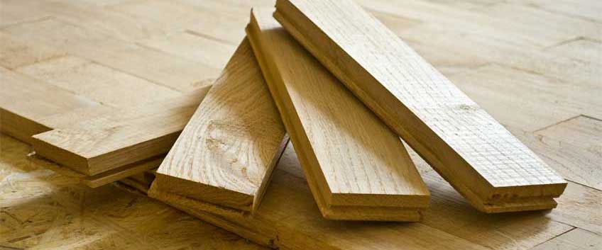 Learn the main differences between oak and walnut wood flooring | Floor Fitting Experts